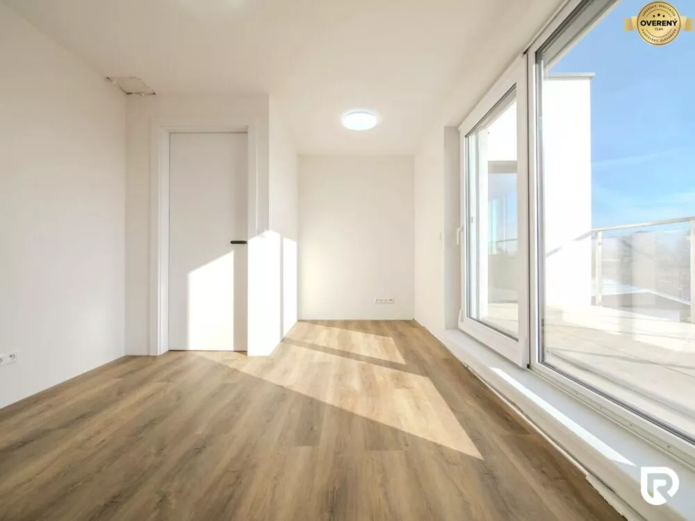 Rodinný dom na predaj 161m2, Legionárska, Trenčín, 177276_13