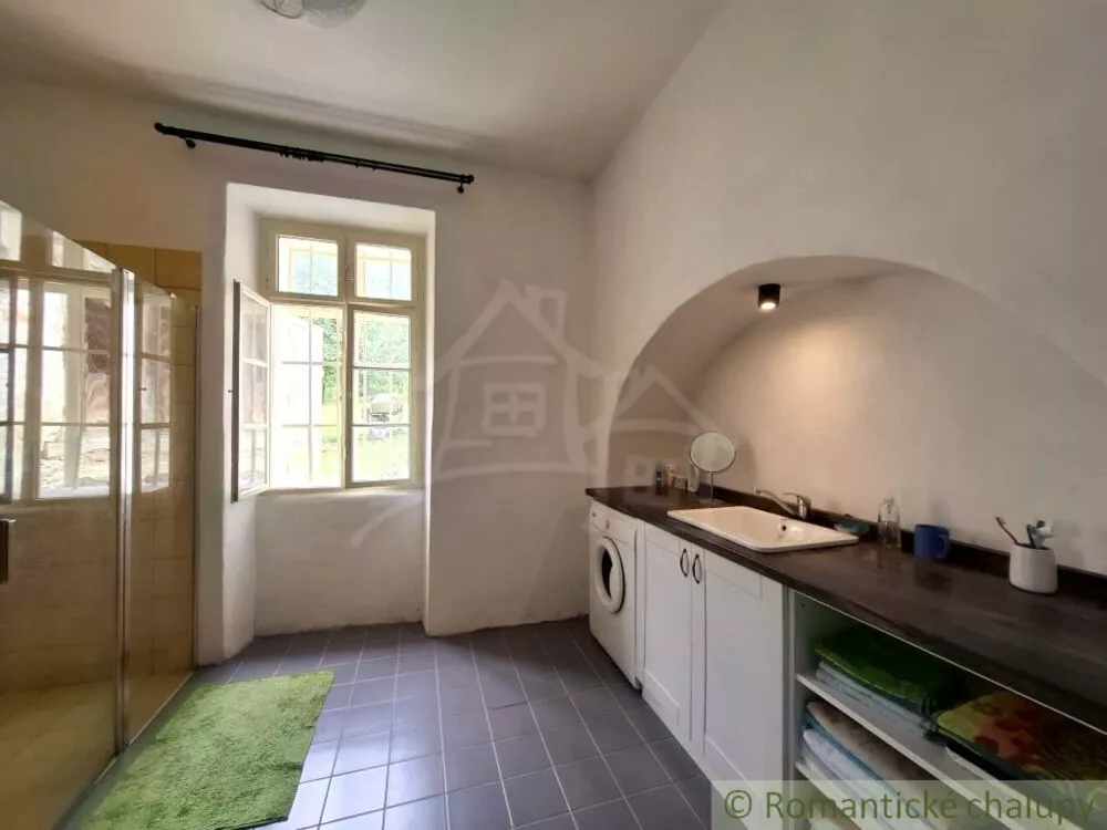 Rodinný dom na predaj 350m2, Dobroč, 161011_21