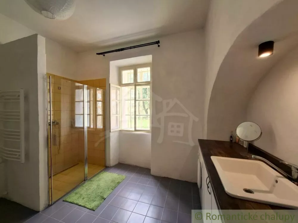 Rodinný dom na predaj 350m2, Dobroč, 161011_22