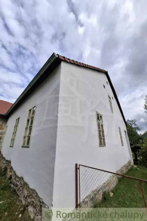 Rodinný dom na predaj 350m2, Dobroč, 161011_36