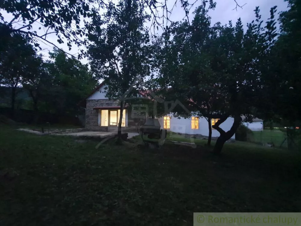 Rodinný dom na predaj 350m2, Dobroč, 161011_45