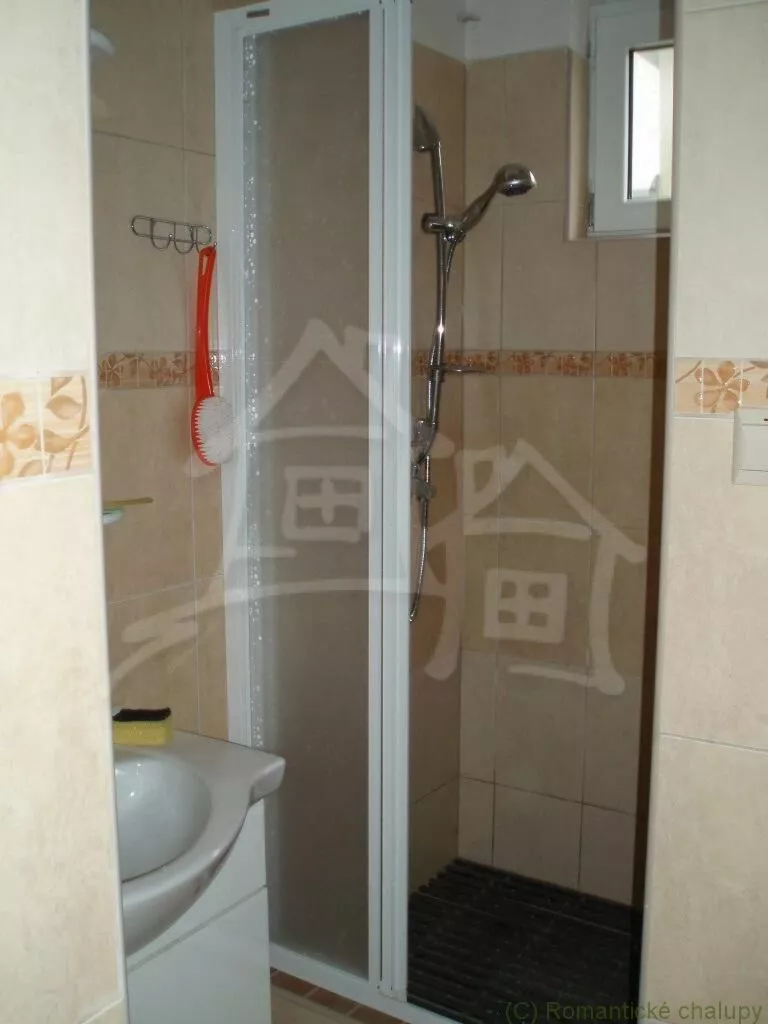 Rodinný dom na predaj 120m2, Šípkov, 75342_22