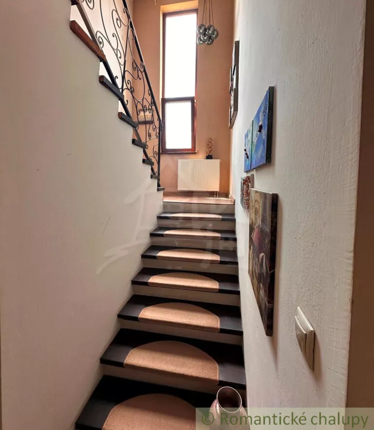 Rodinný dom na predaj 230m2, Kolárovo, 156867_18