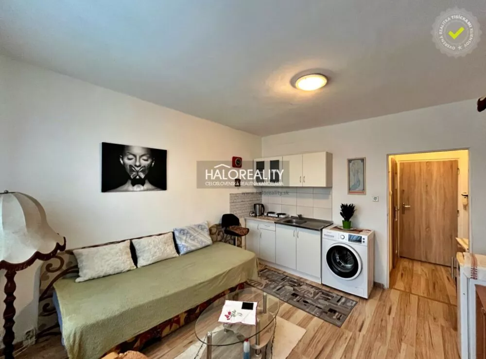 Garsonka na prenájom 20m2, Levice, 177571_2