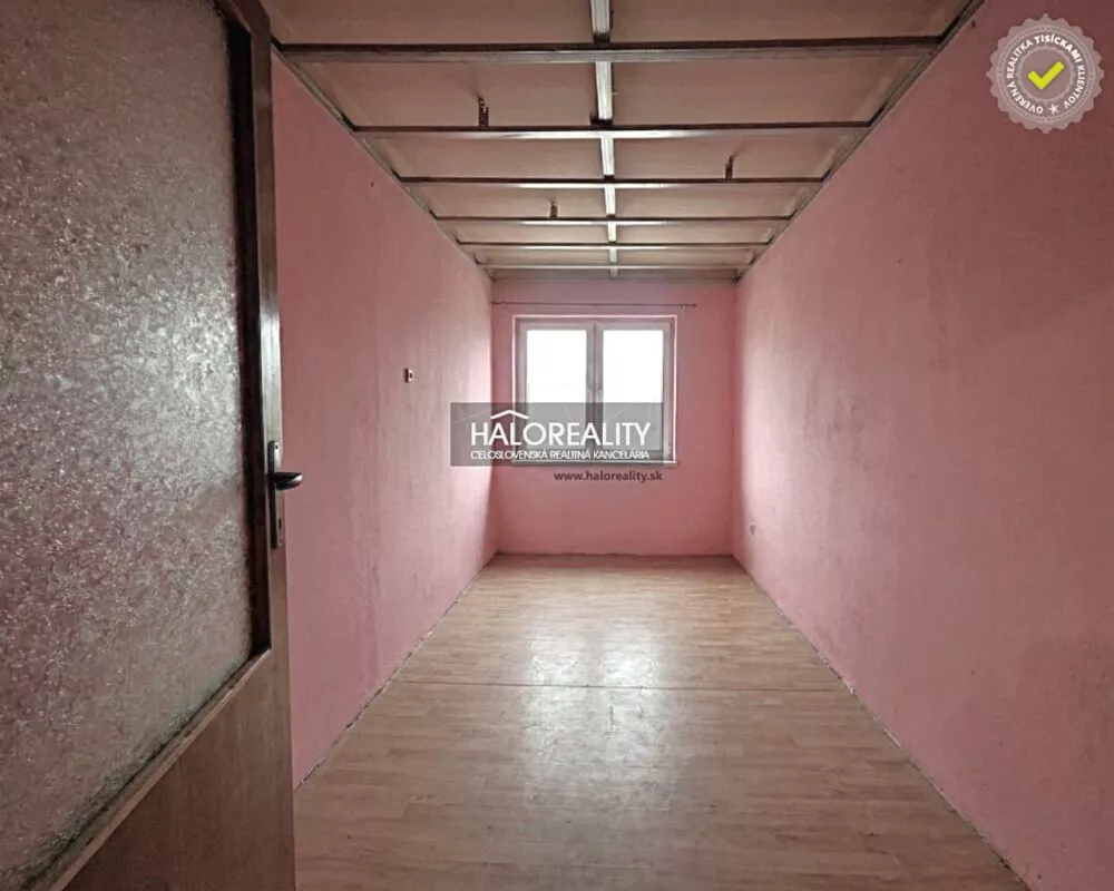 Rodinný dom na predaj 210m2, Kolárovo, 177572_5