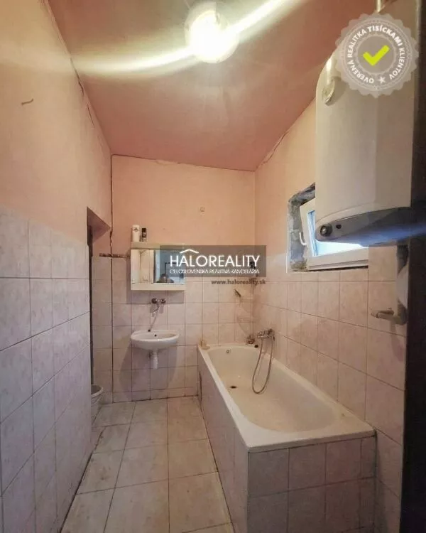 Rodinný dom na predaj 210m2, Kolárovo, 177572_8