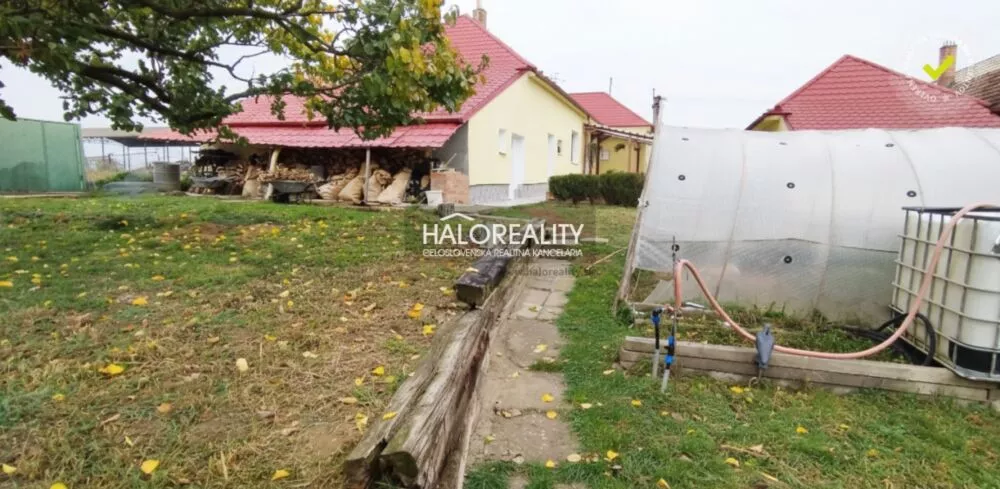 Rodinný dom na predaj 244m2, Beša, 177667_10