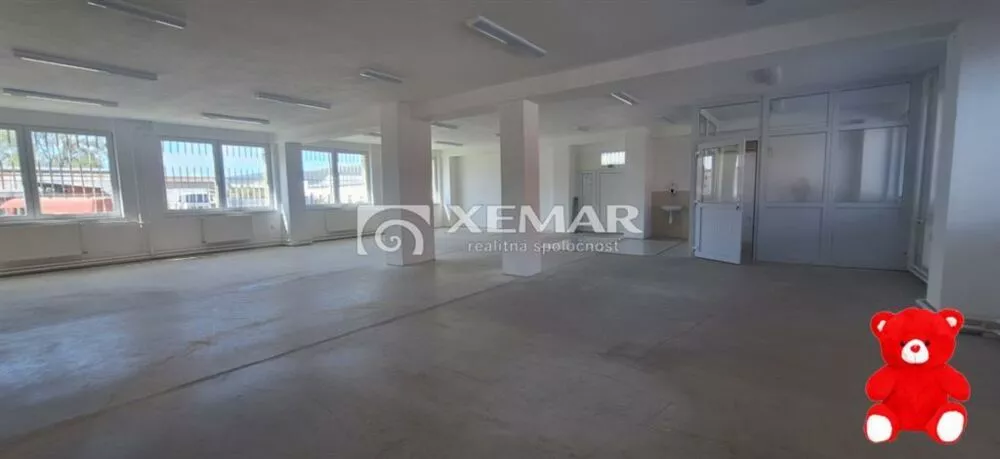 Objekt pre obchod na prenájom 580m2, Zvolenská cesta, Banská Bystrica, 152981_2