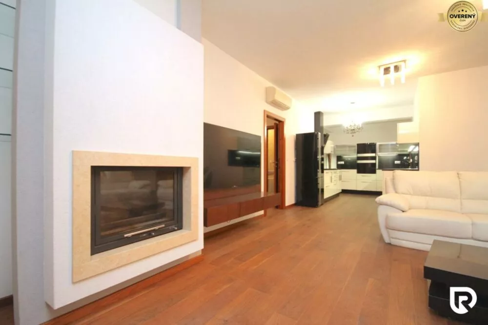 4 izbový byt na predaj 137m2, Jesenského, Trenčín, 177729_0