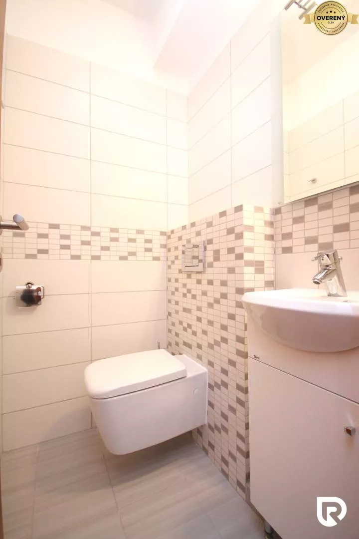 4 izbový byt na predaj 137m2, Jesenského, Trenčín, 177729_7