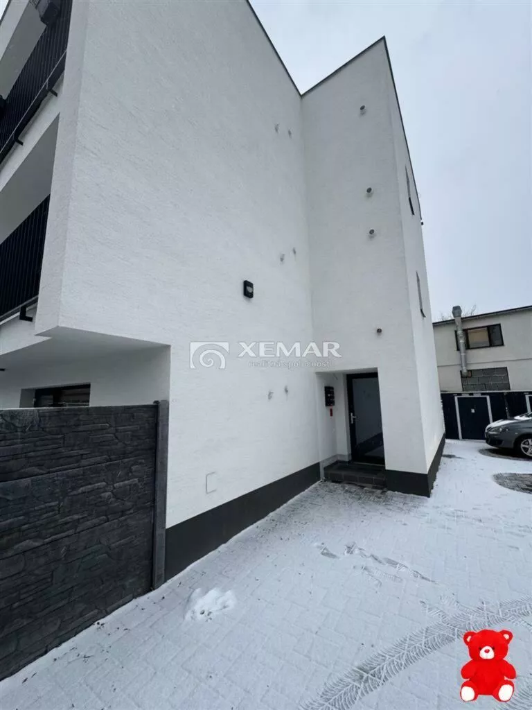 Nájomný dom na predaj 1153m2, Hriňová, 124665_4