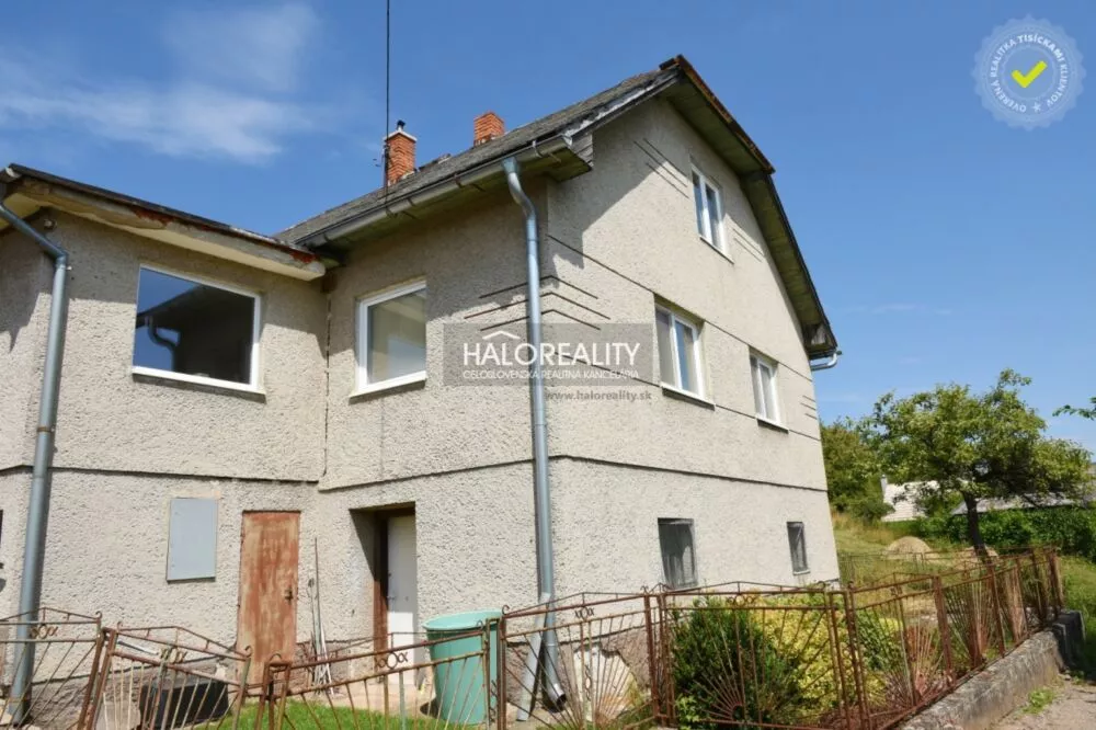 Rodinný dom na predaj 330m2, Nová Baňa, 177781_0