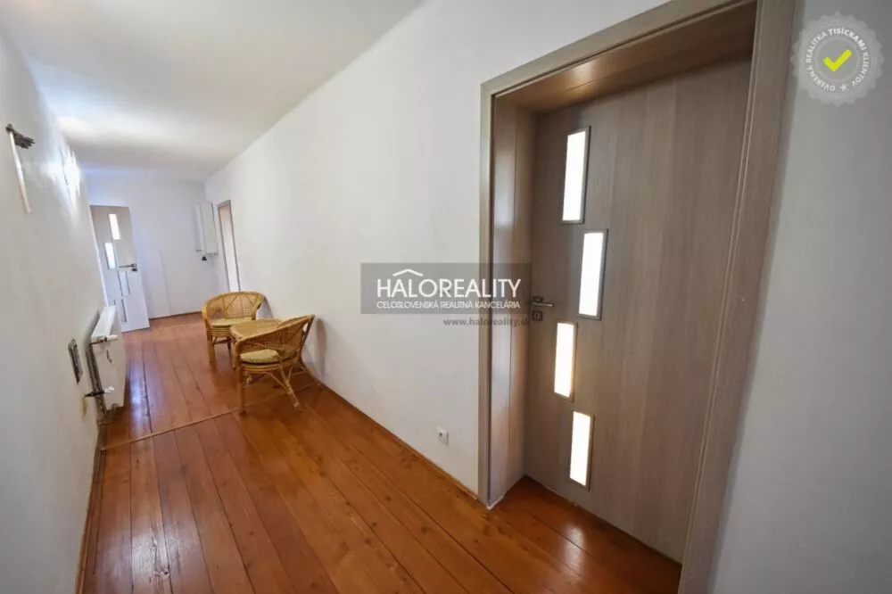 Rodinný dom na predaj 330m2, Nová Baňa, 177781_14