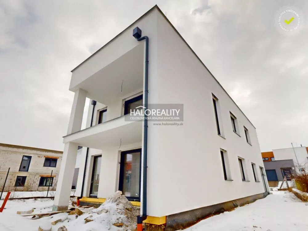 Kancelárie, admin. priestory na predaj 668m2, Poprad, 177840_1