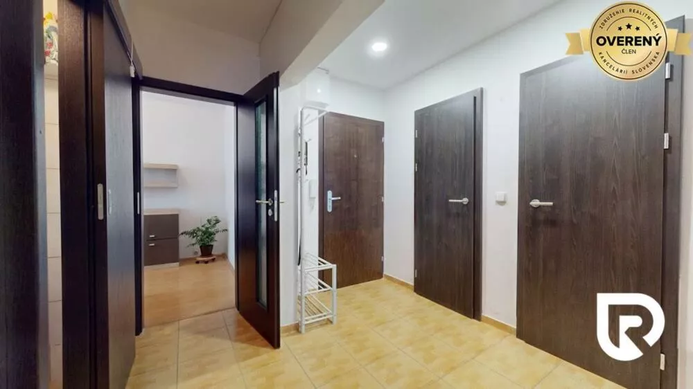 4 izbový byt na predaj 81m2, L. Novomeského, Trenčín, 177918_8