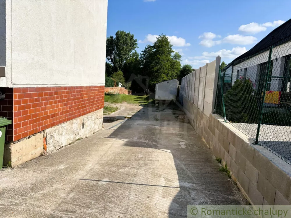 Pozemok pre rod. domy na predaj 619m2, Stupava, 156440_2