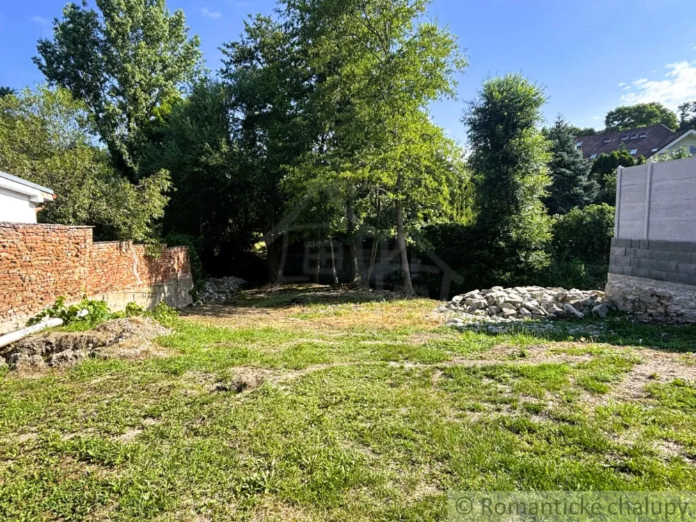 Pozemok pre rod. domy na predaj 619m2, Stupava, 156440_4