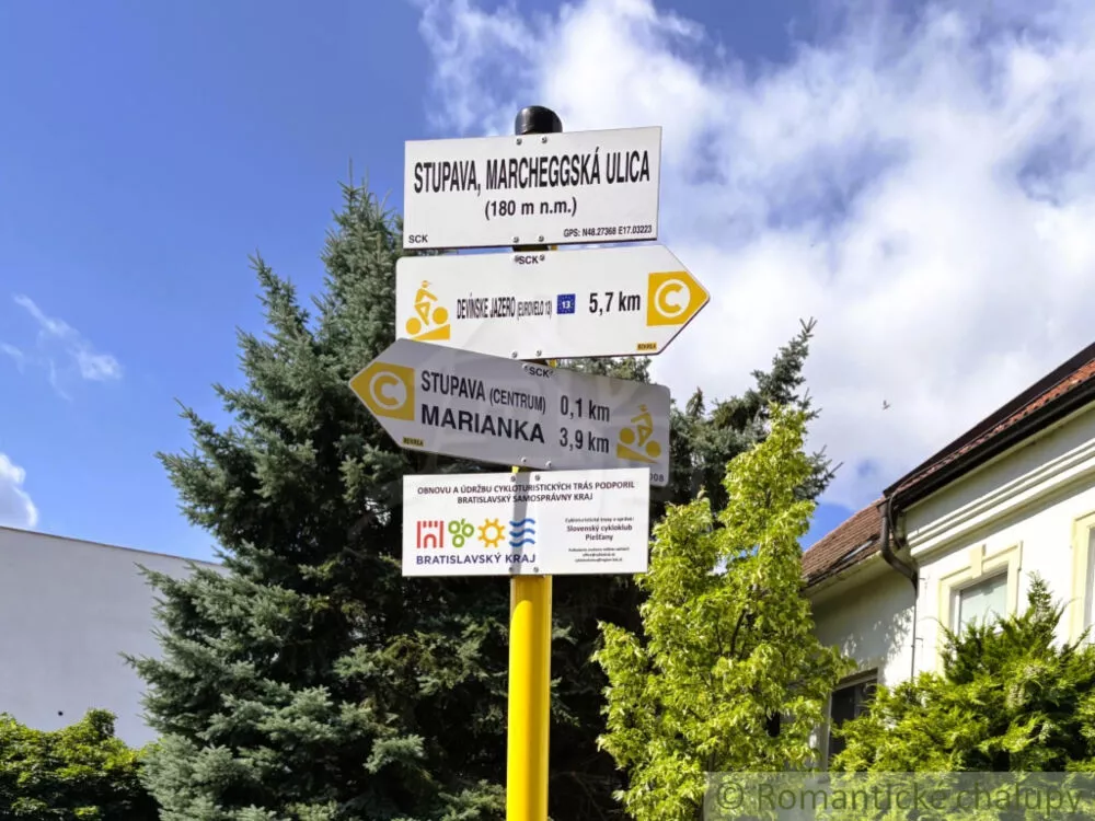 Pozemok pre rod. domy na predaj 619m2, Stupava, 156440_9