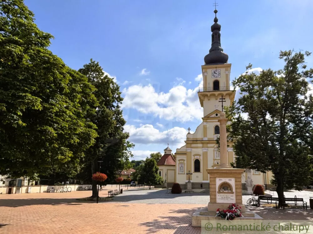 Pozemok pre rod. domy na predaj 619m2, Stupava, 156440_11