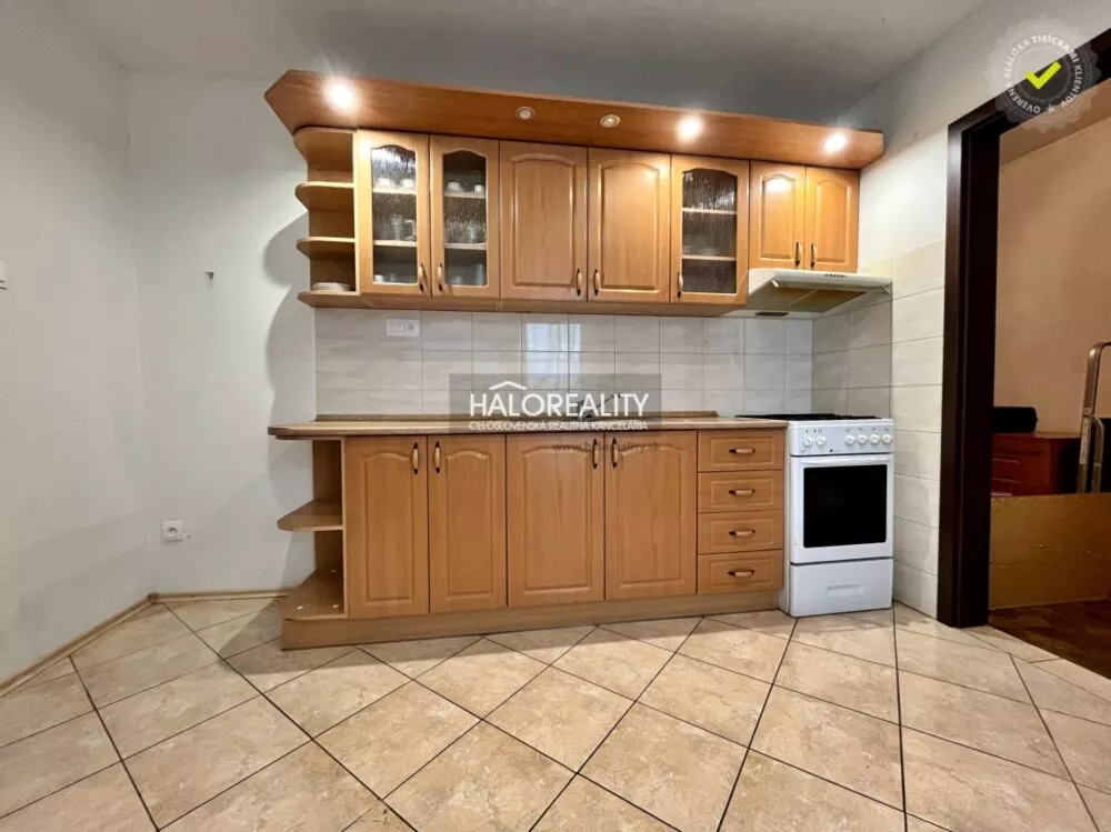 3 izbový byt na predaj 75m2, Levice, 178009_1