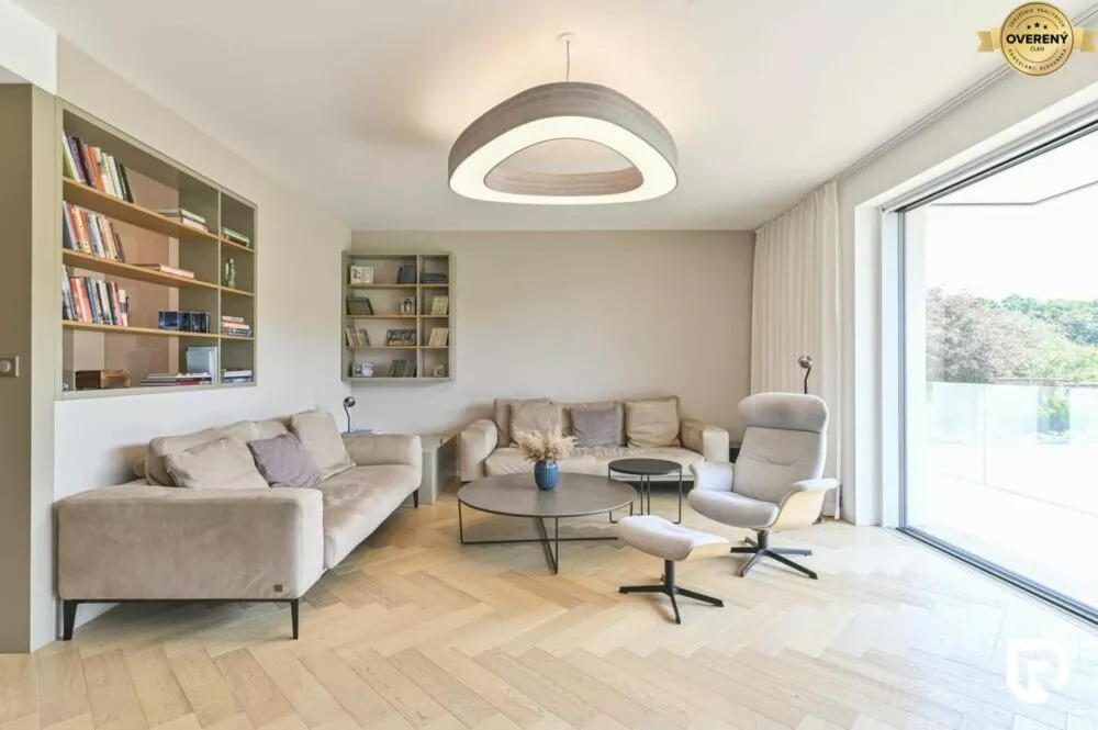 Rodinný dom na predaj 420m2, Križovany nad Dudváhom, 178028_4