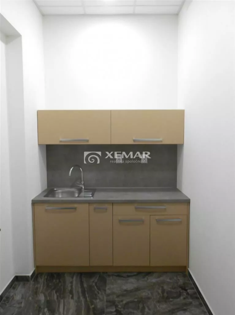 Administratívny objekt na prenájom 65m2, Skuteckého, Banská Bystrica, 177020_4
