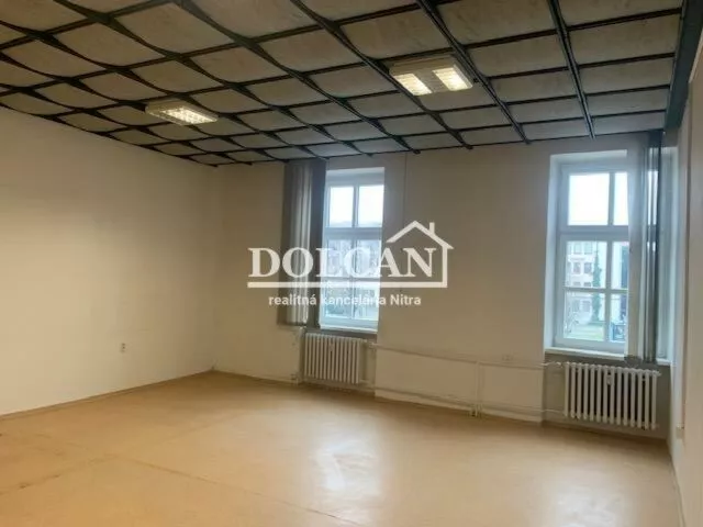 Kancelárie, admin. priestory na prenájom 38m2, Štefánikova trieda, Nitra, 178058_0