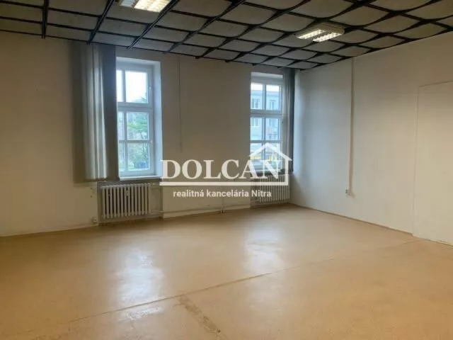 Kancelárie, admin. priestory na prenájom 38m2, Štefánikova trieda, Nitra, 178058_2