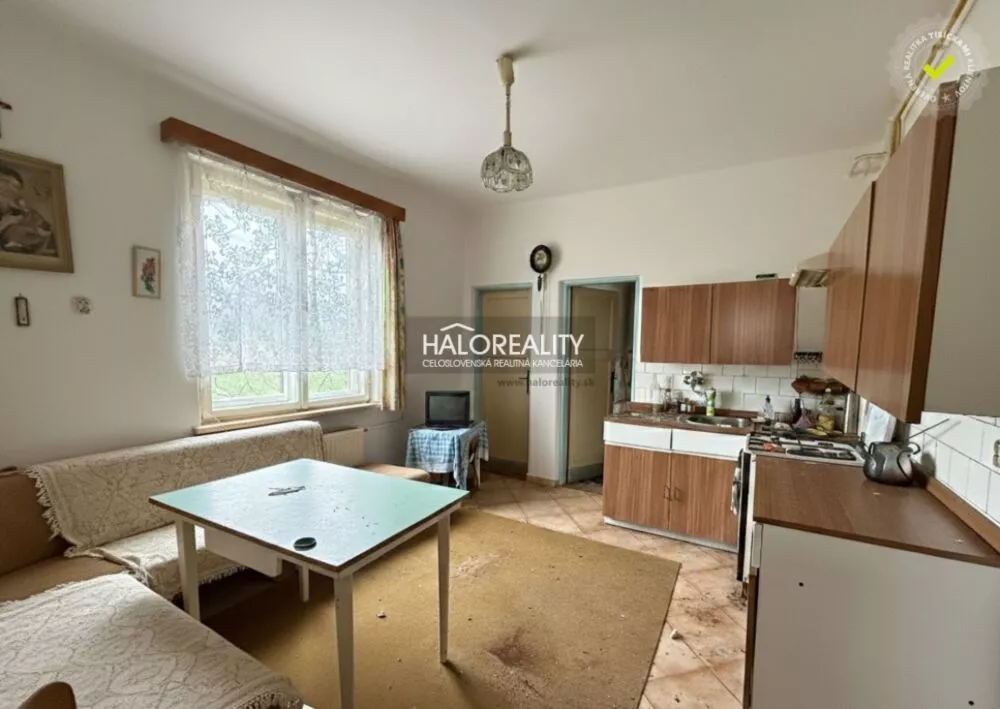 Rodinný dom na predaj 891m2, Skačany, 178088_3