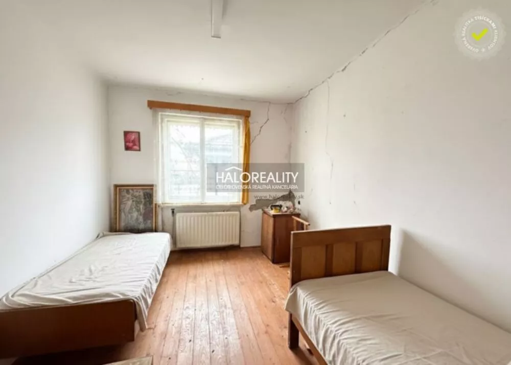 Rodinný dom na predaj 891m2, Skačany, 178088_9