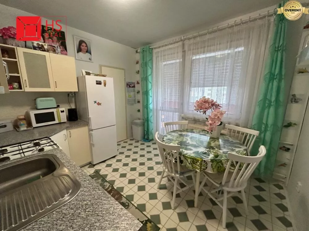 3 izbový byt na predaj 73m2, S. H. Vajasnkého, Nové Zámky, 178089_1