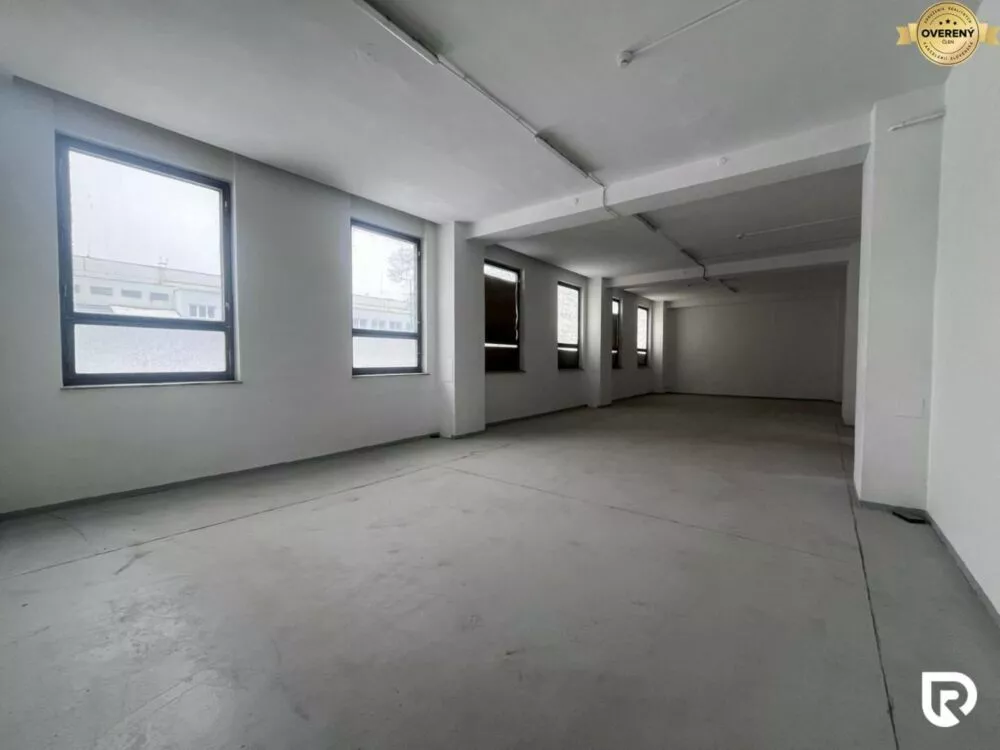 Skladové priestory na prenájom 380m2, K výstavisku, Trenčín, 178117_3