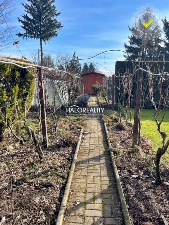 Záhradná chatka na predaj 26m2, Levice, 178175_11