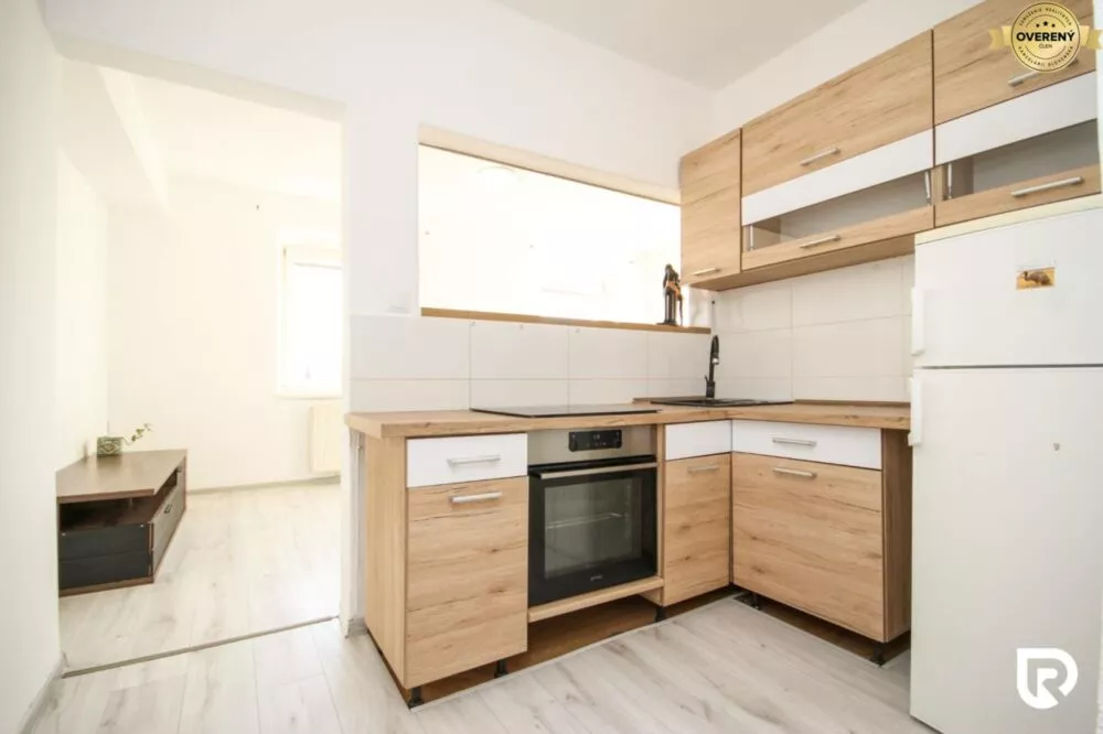 2 izbový byt na predaj 43m2, Hodžova, Trenčín, 178349_1