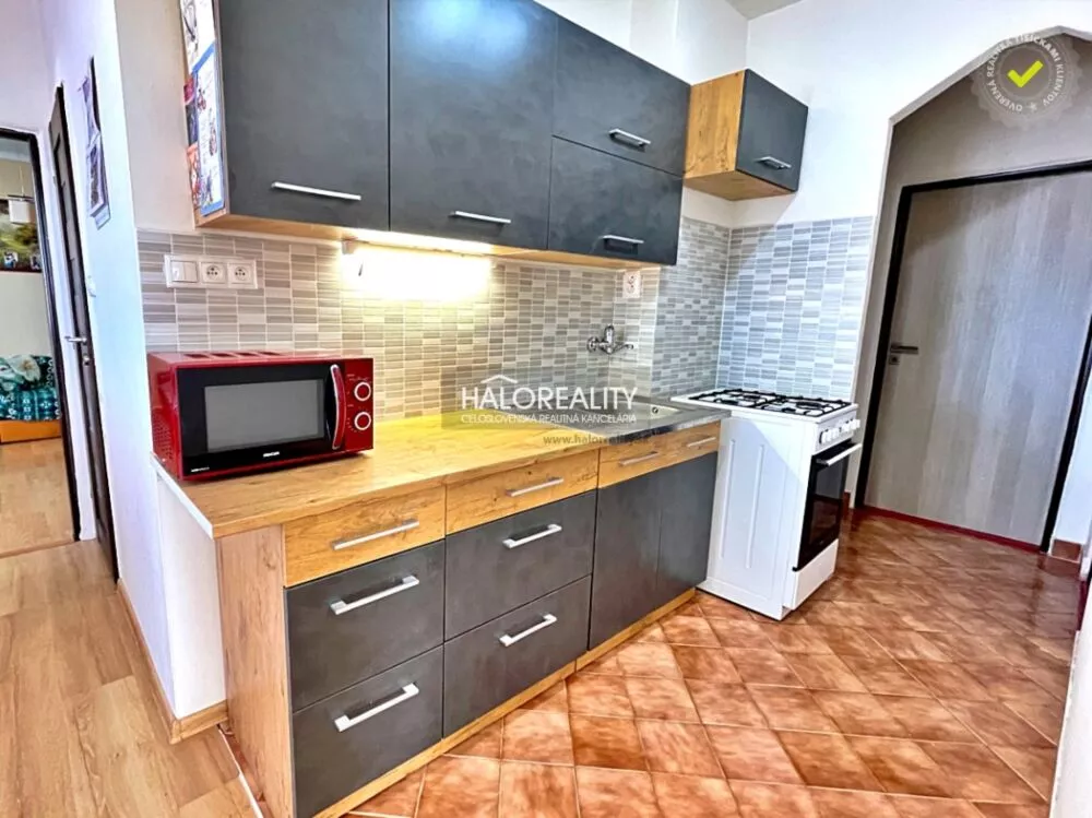 3 izbový byt na predaj 69m2, Levice, 178359_0