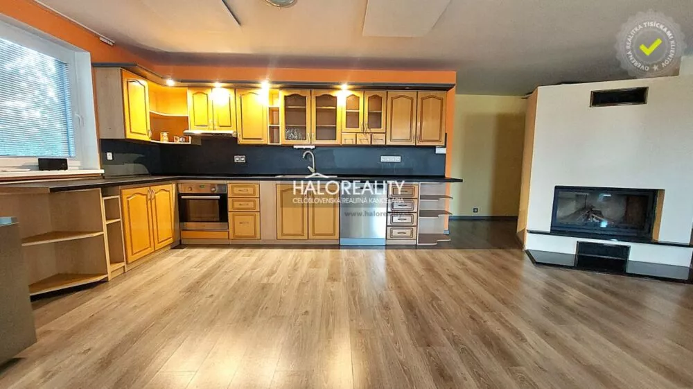 Rodinný dom na prenájom 200m2, Andovce, 178375_0