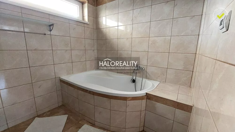 Rodinný dom na prenájom 200m2, Andovce, 178375_8