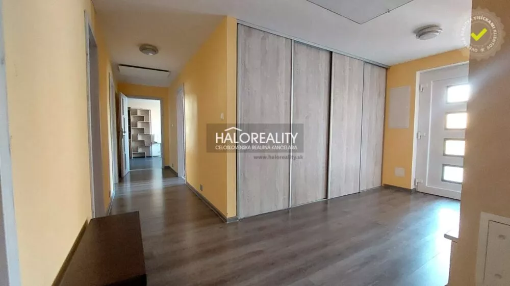 Rodinný dom na prenájom 200m2, Andovce, 178375_9