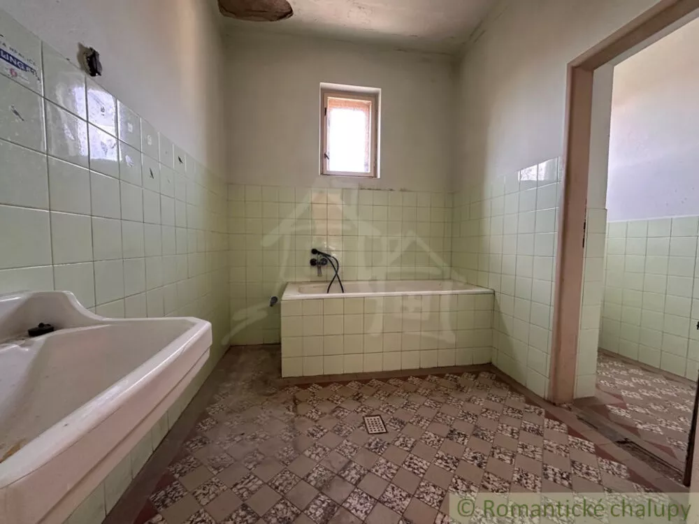 Rodinný dom na predaj 200m2, Nesvady, 151184_15