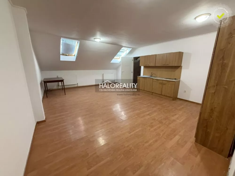 Garsonka na prenájom 33m2, Rimavská Sobota, 178471_0