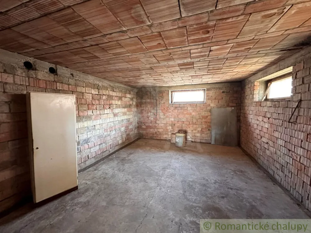 Rodinný dom na predaj 180m2, Hurbanovo, 156559_9