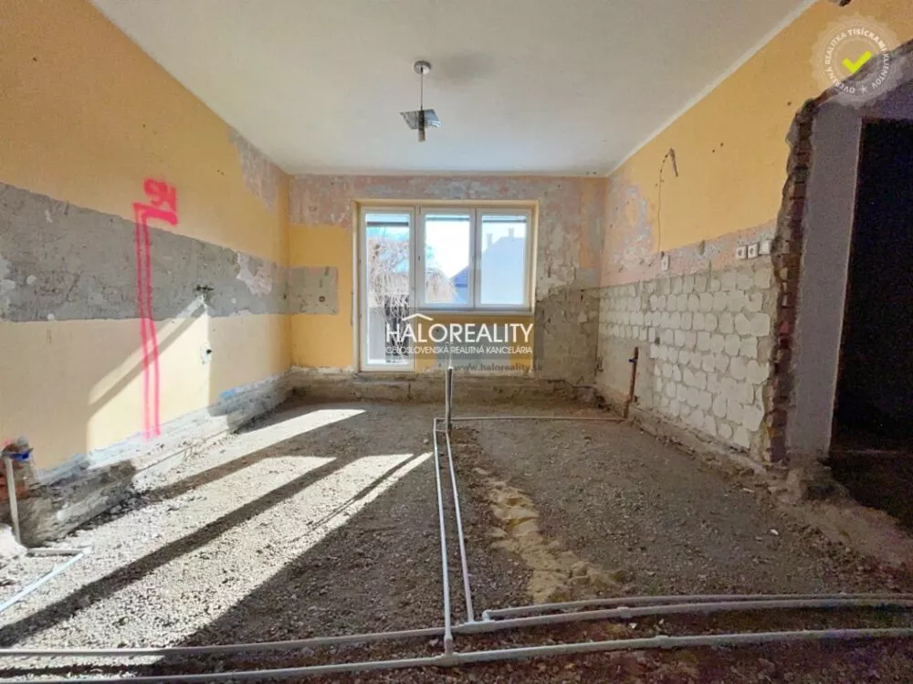 Rodinný dom na predaj 625m2, Kozárovce, 178534_2