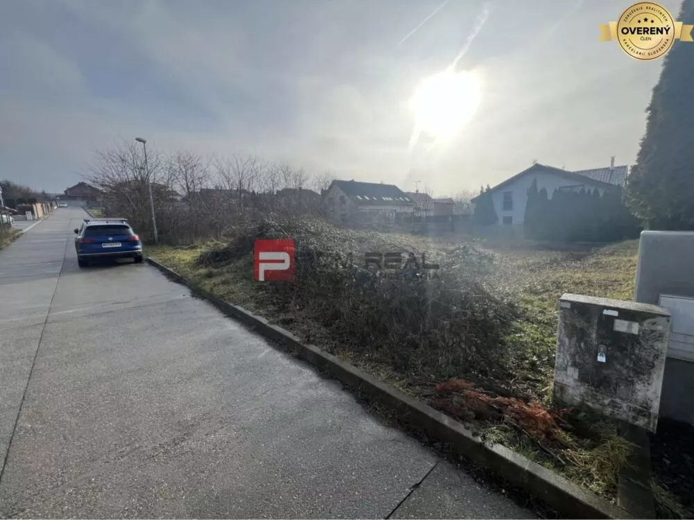 Pozemok pre rod. domy na predaj 549m2, Bazová, Stupava, 176550_2