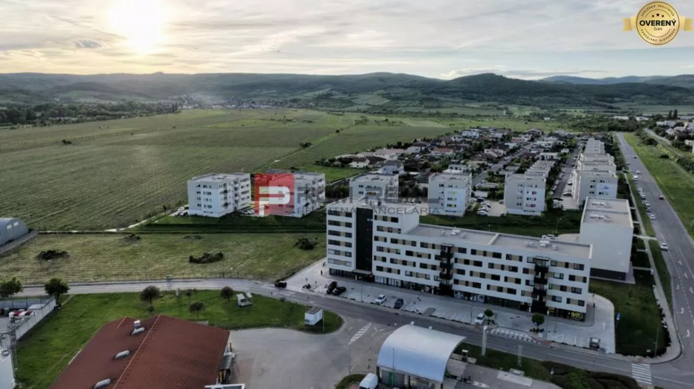 4 izbový byt na predaj 150m2, Obchodná, Pezinok, 163174_0