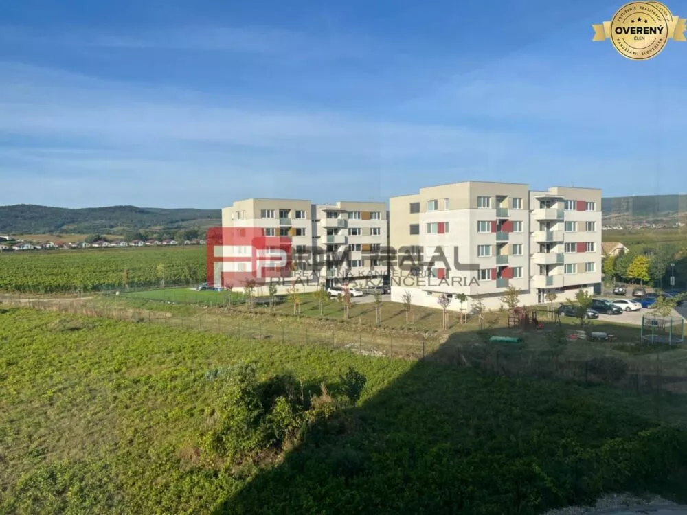 4 izbový byt na predaj 150m2, Obchodná, Pezinok, 163177_2