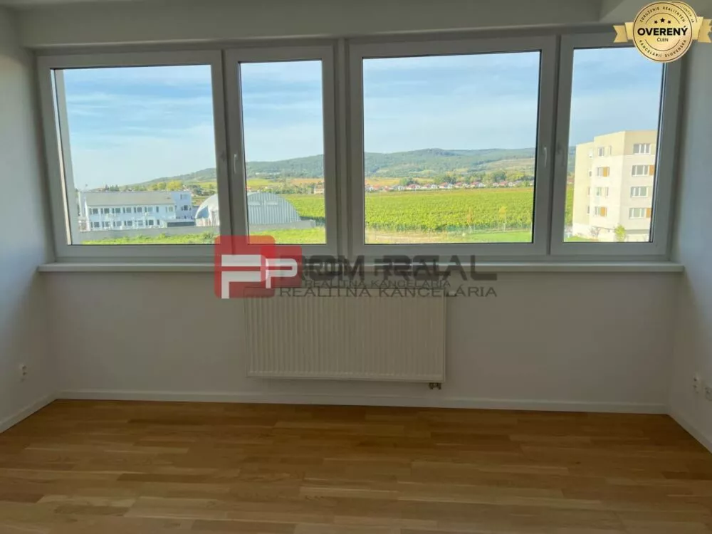 4 izbový byt na predaj 150m2, Obchodná, Pezinok, 163177_5