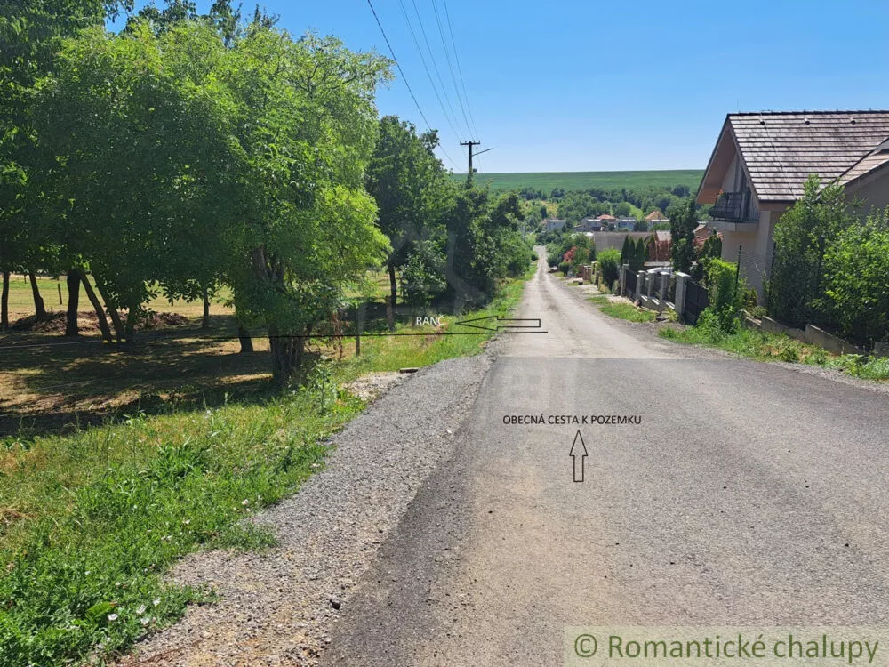 Pozemok pre rod. domy na predaj 857m2, Hosťová, 156082_20