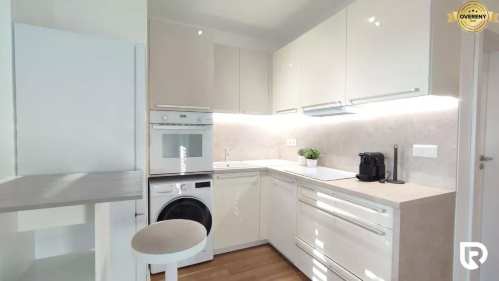 Garsonka na prenájom 31m2, V. Predmerského 3, Trenčín, 178709_8