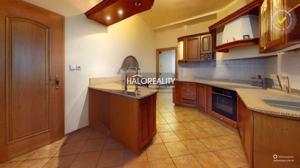 Rodinný dom na predaj 300m2, Banská Bystrica, 178796_8