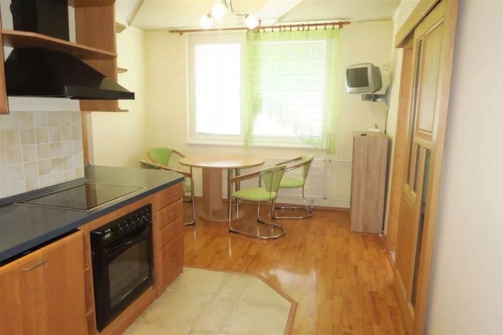 3 izbový byt na prenájom 76m2, Sotina S. Jurkoviča, Senica, 178875_2